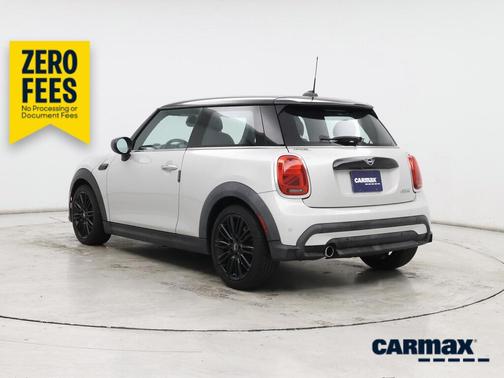 Silver 2022 MINI Hardtop Oxford Edition