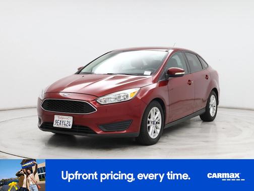 Red 2015 Ford Focus SE