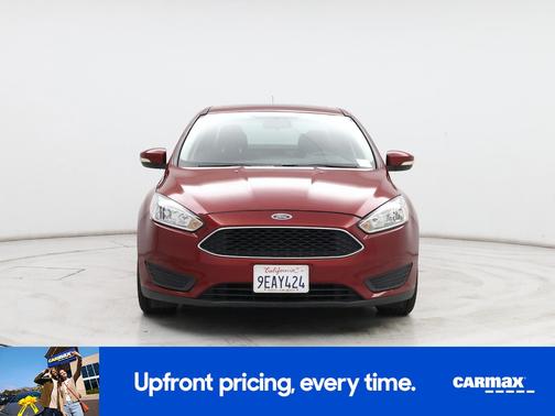 Red 2015 Ford Focus SE