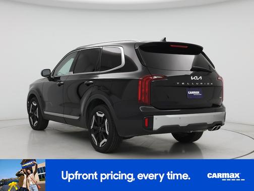 Black 2023 Kia Telluride S