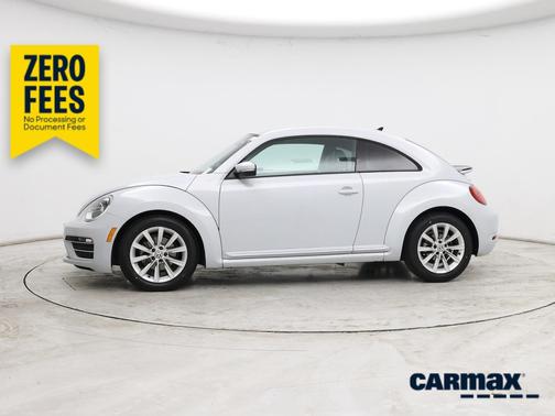 Gray 2017 Volkswagen Beetle SE