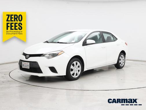 White 2014 Toyota Corolla LE