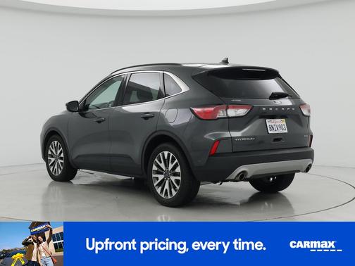 2020 Ford Escape Titanium