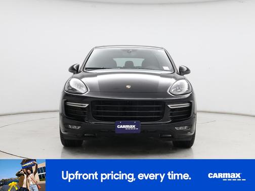 2016 Porsche Cayenne GTS