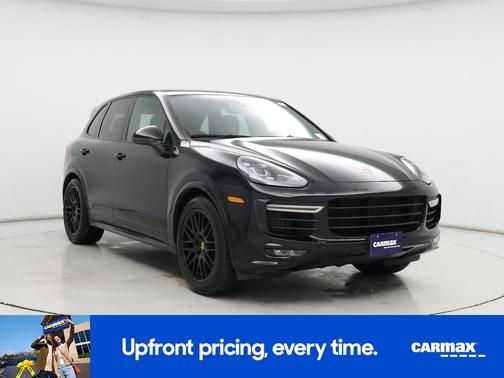 2016 Porsche Cayenne GTS
