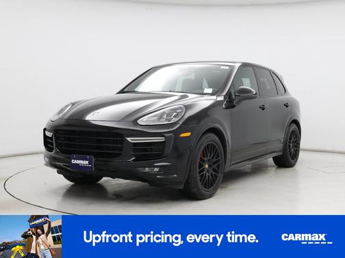 2016 Porsche Cayenne GTS
