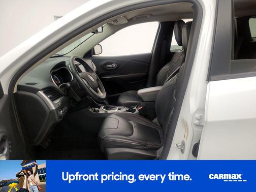 White 2015 Jeep Cherokee Trailhawk
