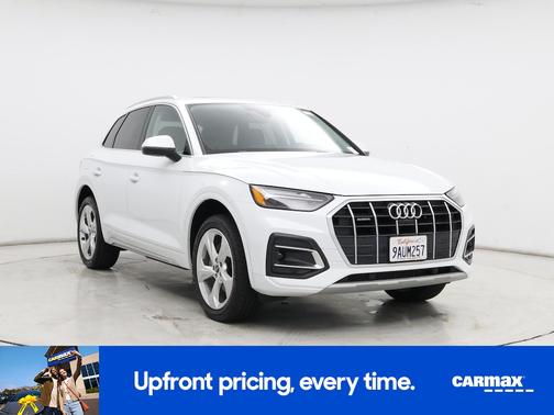 White 2021 Audi Q5 Premium Plus