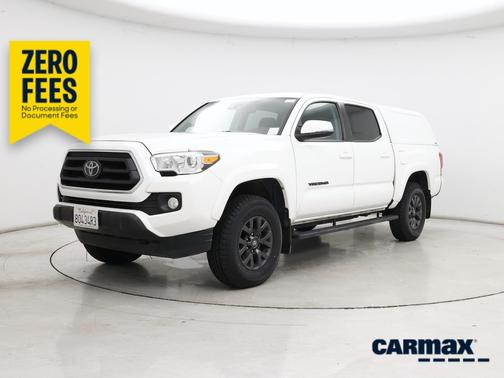 White 2021 Toyota Tacoma SR5
