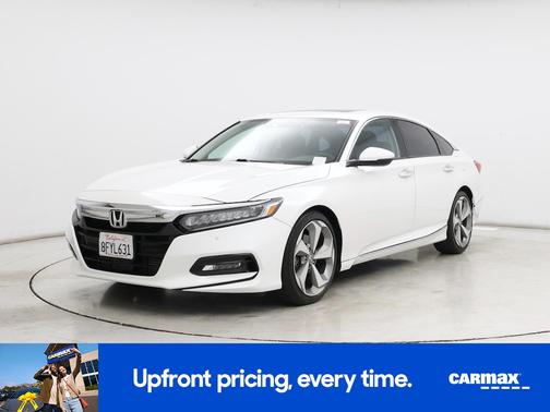 White 2018 Honda Accord Touring