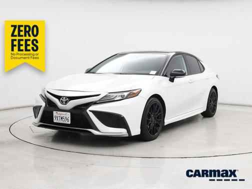 White 2021 Toyota Camry XSE