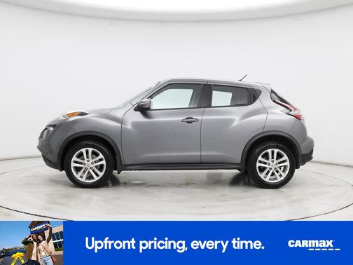 Gray 2016 Nissan Juke S