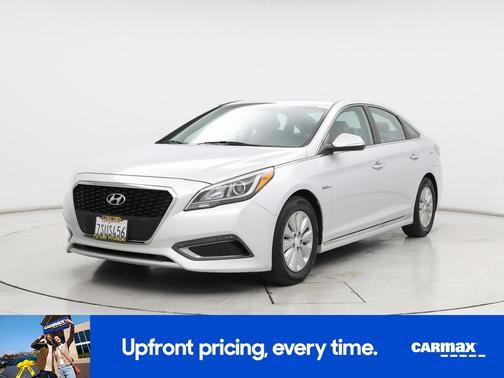 2016 Hyundai SONATA Hybrid SE