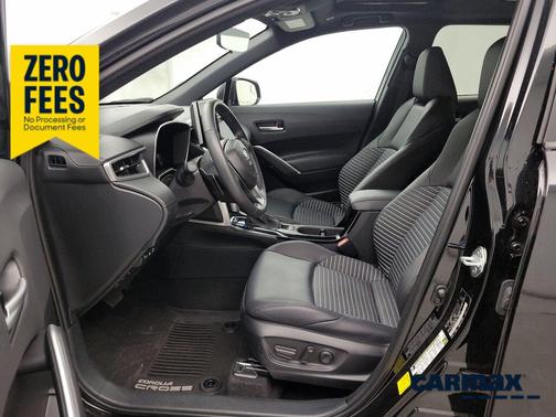 Black 2024 Toyota Corolla Cross Hybrid XSE