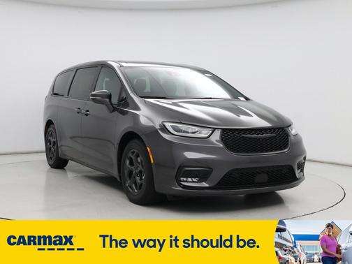 2022 Chrysler Pacifica Hybrid Limited