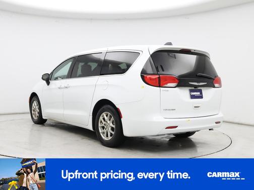 White 2022 Chrysler Voyager LX