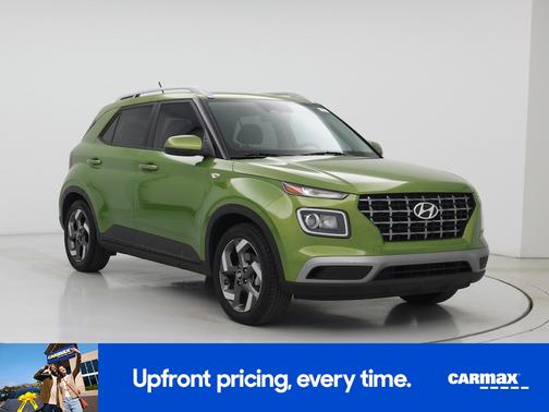 Green 2024 Hyundai VENUE Limited