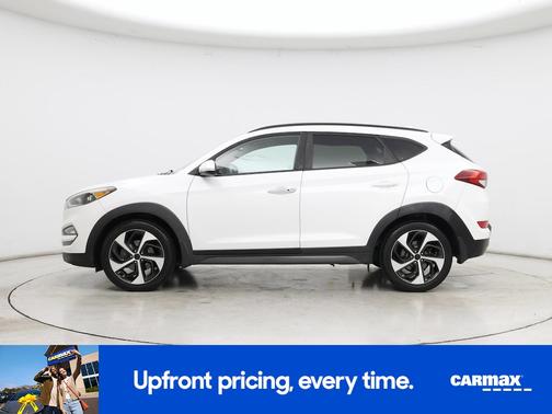 White 2016 Hyundai TUCSON Limited