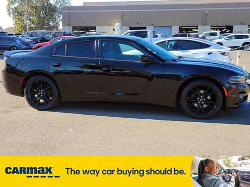 2018 Dodge Charger SXT