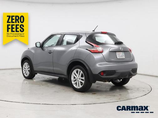 Gray 2017 Nissan Juke S