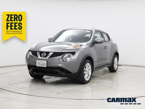 Gray 2017 Nissan Juke S