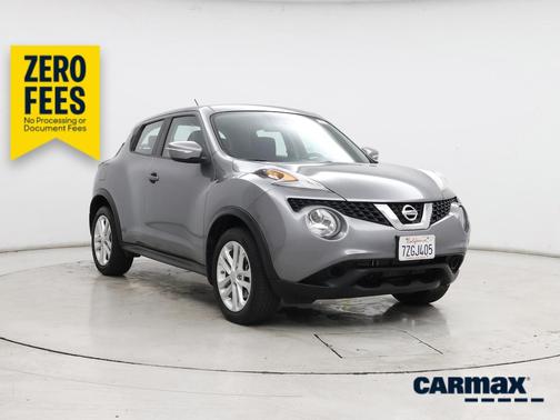 Gray 2017 Nissan Juke S