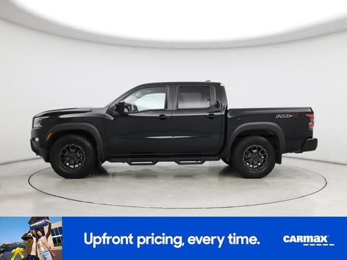 Black 2022 Nissan Frontier PRO-X