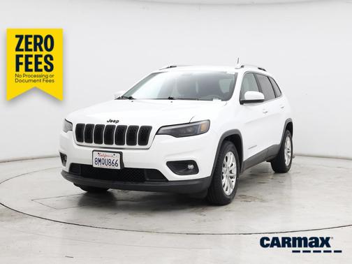 White 2019 Jeep Cherokee Latitude