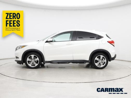 White 2018 Honda HR-V LX