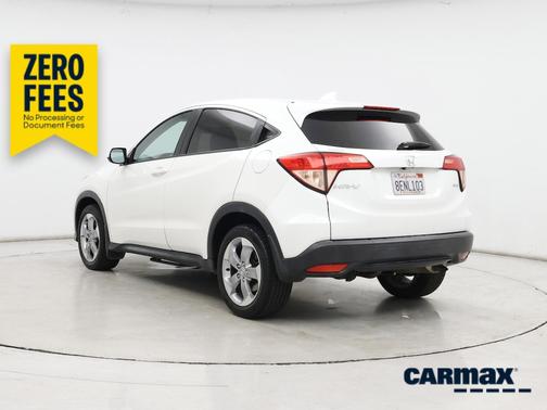 White 2018 Honda HR-V LX