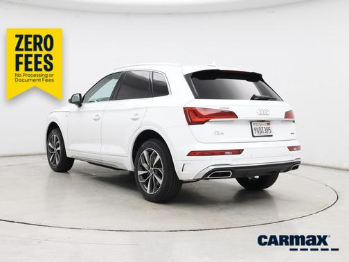 White 2024 Audi Q5 S-Line Premium Plus