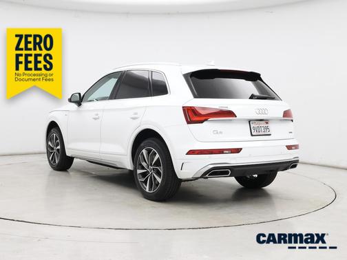 White 2024 Audi Q5 S-Line Premium Plus