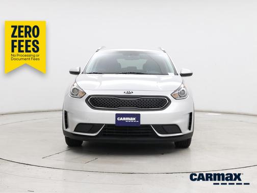 Silver 2019 Kia Niro FE