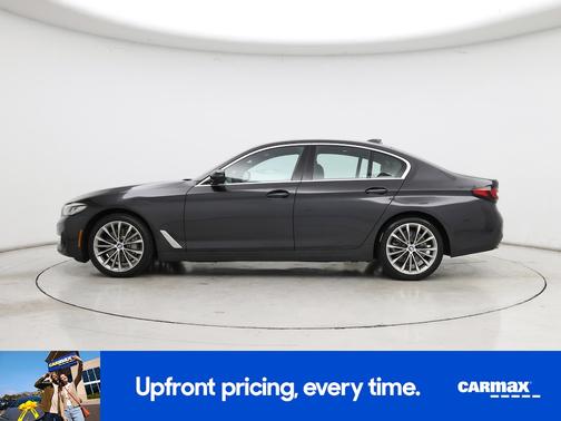 Gray 2023 BMW 530 I