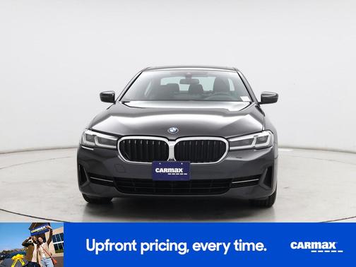 Gray 2023 BMW 530 I