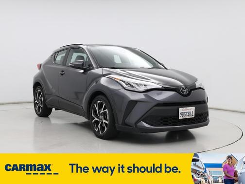2022 Toyota C-HR XLE