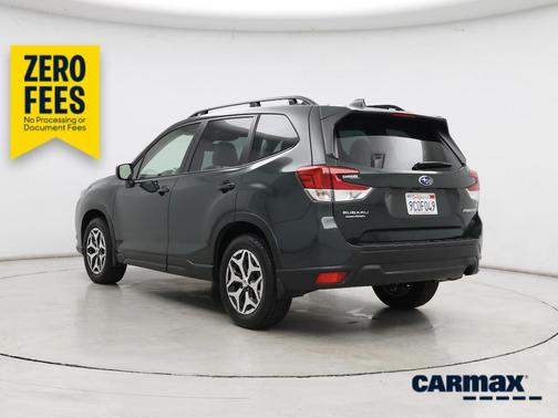 Green 2023 Subaru Forester Premium