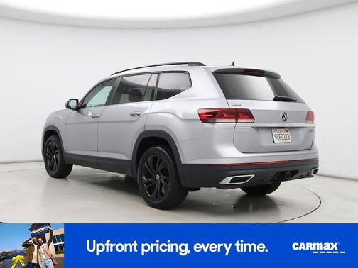 Gray 2022 Volkswagen Atlas SE w/Tech