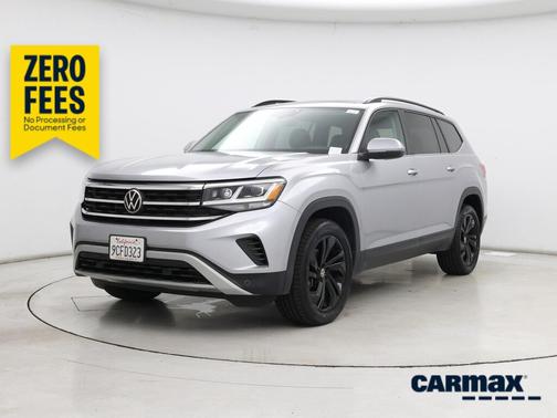 Gray 2022 Volkswagen Atlas SE w/Tech