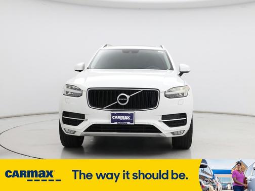 2017 Volvo XC90 T6 Momentum