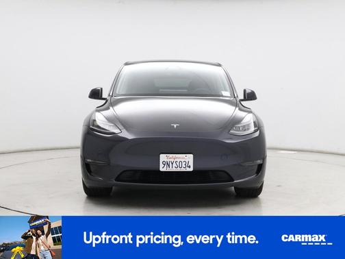 Gray 2024 Tesla Model Y Long Range