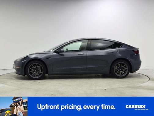 Gray 2022 Tesla Model 3 Long Range
