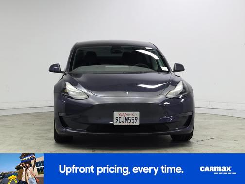 Gray 2022 Tesla Model 3 Long Range