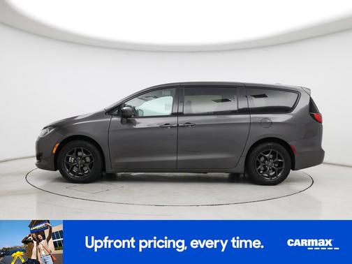 2019 Chrysler Pacifica Touring Plus