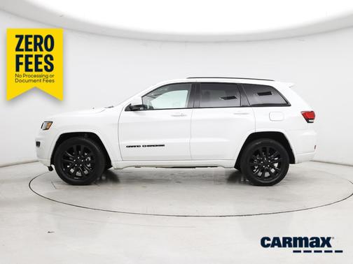White 2019 Jeep Grand Cherokee Altitude