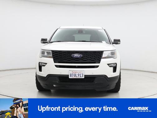 White 2018 Ford Explorer Platinum