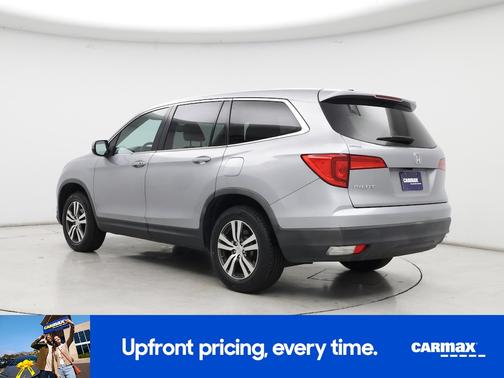 Silver 2017 Honda Pilot EX-L