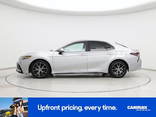 Silver 2021 Toyota Camry SE