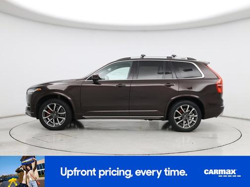 2018 Volvo XC90 T6 Momentum