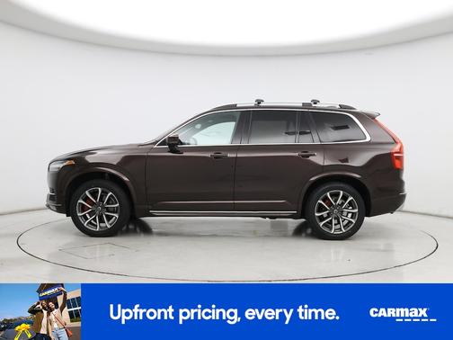 2018 Volvo XC90 T6 Momentum